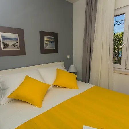 Apartment And Studio Giovanni 1 Trogir